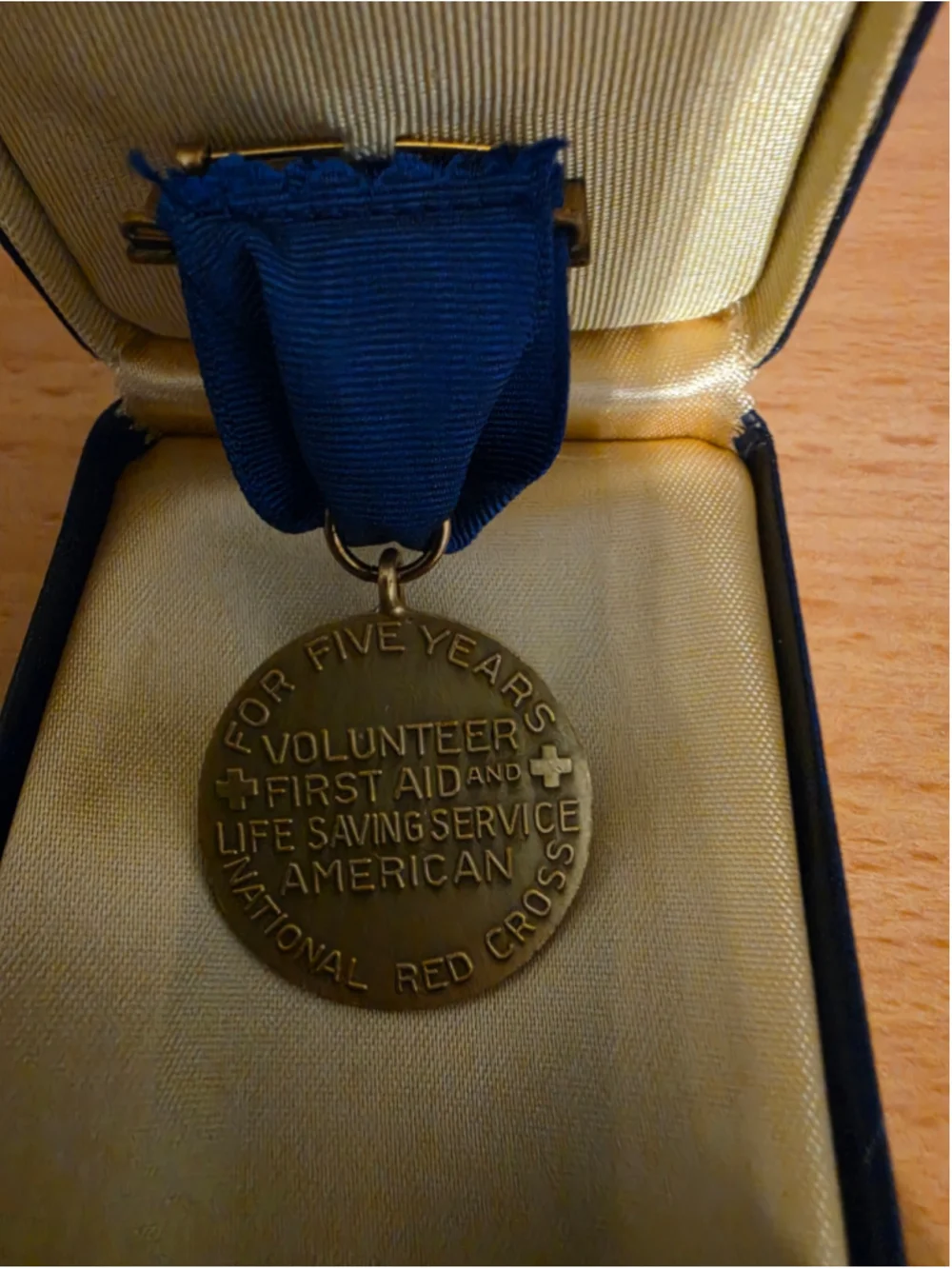 Vintage WWII American Red Cross For Humanity Volunteer Medal Boxed Unnamed